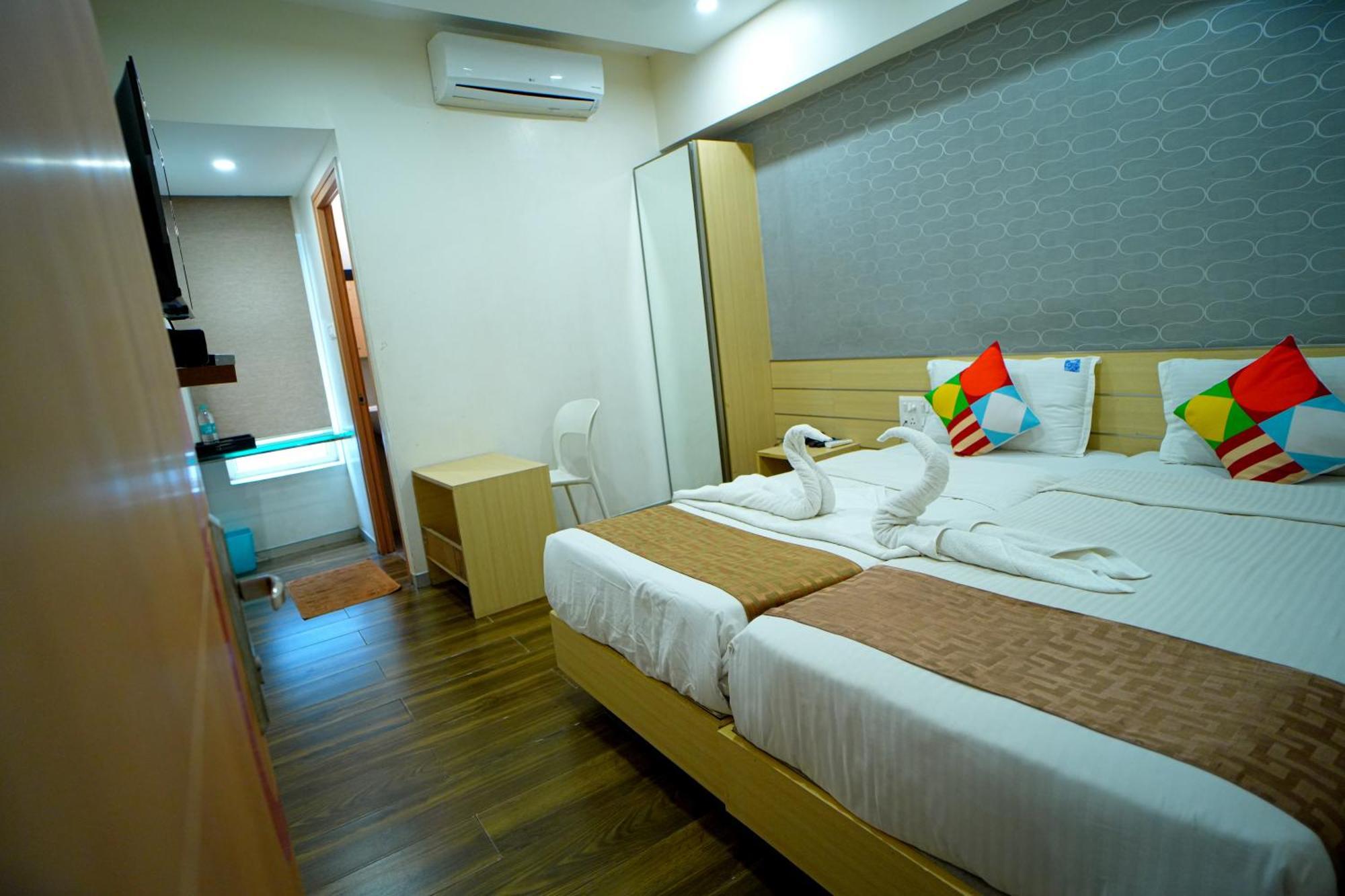 Hotel Raaj Pearl à Chennai Extérieur photo